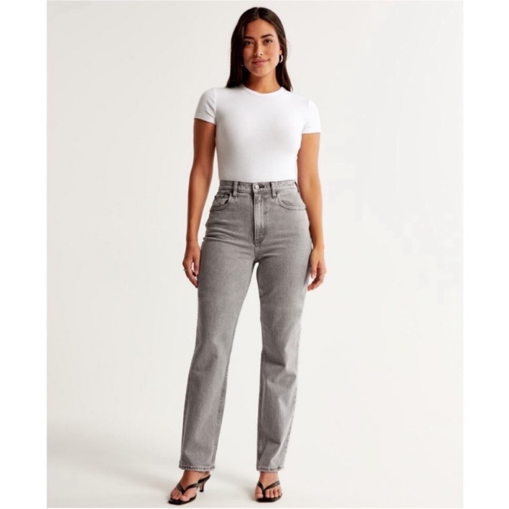 Abercrombie & Fitch The '90s Straight Ultra High Rise Jeans Charcoal Denim 29
